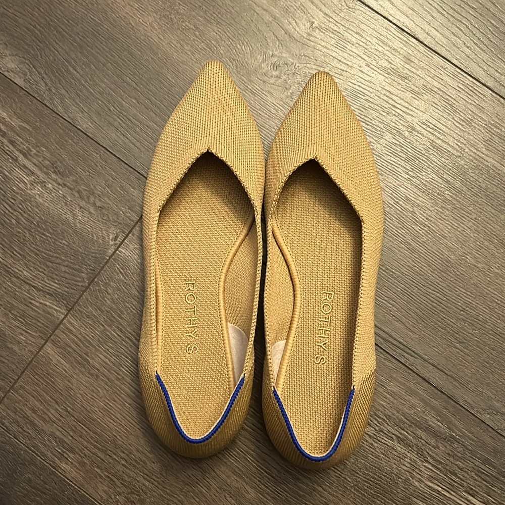 Rothy’s The Point in Camel